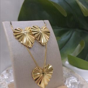 CONJUNTO BRINCO E COLAR